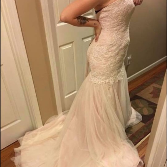 Maggie Sottero Wedding Dress - Picture 5 of 6